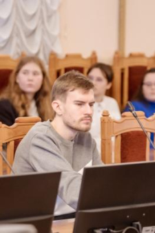 Артём Александрович Честнейшин