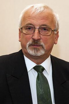 Виталий Николаевич Снетков