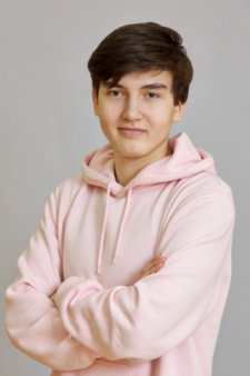 Артём Александрович Хадиков